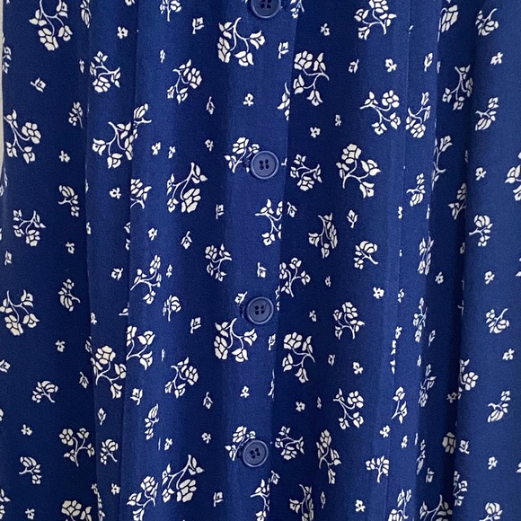 Reformation dress - Picture 2 of 4